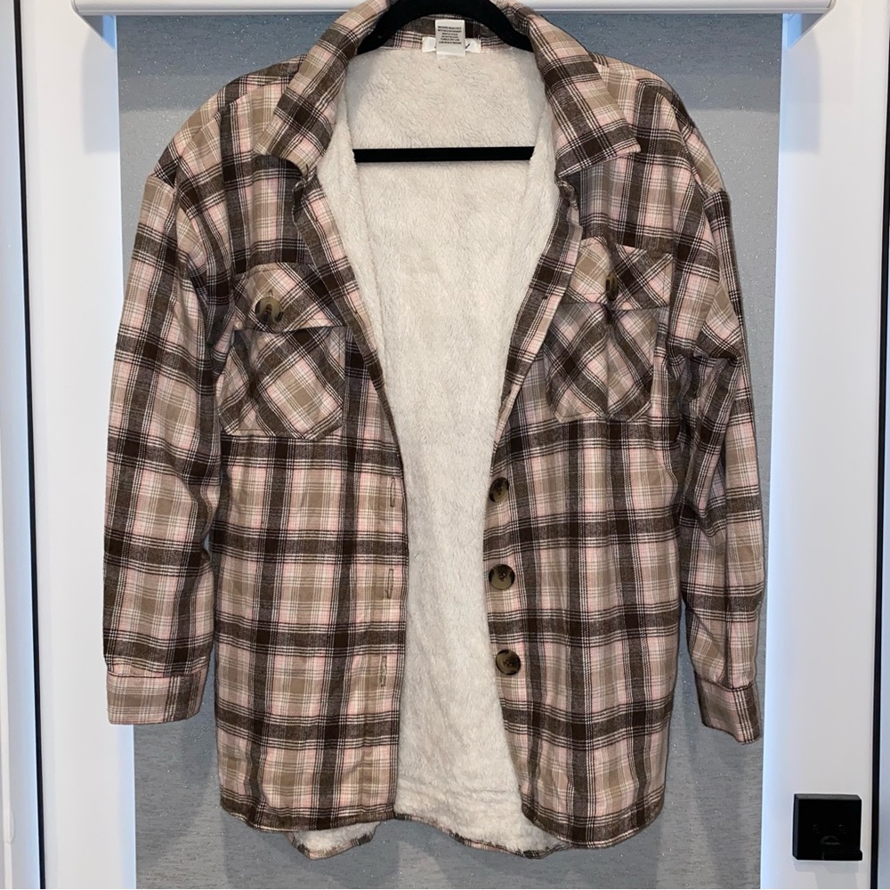 Passport Long Sleeve Lined Flannel Size Medium